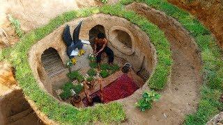 Dig To Build Underground Eagle ,House And Mini Pool Red Water