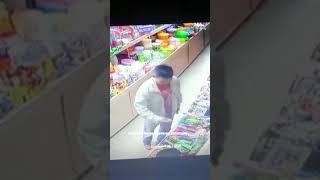 г.Экибастуз.Взрослый мужик, а салфетки и нож украл.