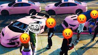 Thugs RAGE When I Paint Their Cars Pink (GTA RP Trolling)