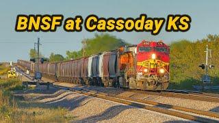 2022-09-24 BNSF Trains at Cassoday KS