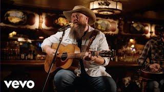 Larry Fleet - Earned It (Live From Million Dollar Cowboy Bar)