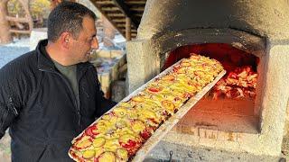 Chef Cocina Pizza Turca! Qué la Hace Diferente y Más Sabrosa Que la Pizza Italiana Que Todos Amamos?