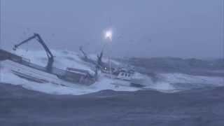 Péril en haute mer : quand la tempête frappe !