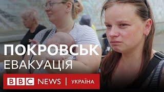 Сльози за містом, яке ще є. З Покровська через наступ російської армії їдуть цивільні