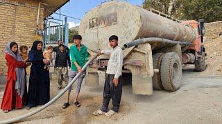 "From Ibrahim to Reza: Reza brings water for Susan"