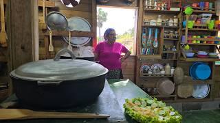 YULI SE QUEMA UN BRAZO En la cocina.Comida Típica. MIREN LO QUE TRAJO EN FOGON