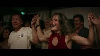 LE GRAND BAL - ein Film von Laetitia Carton. Kinotrailer D