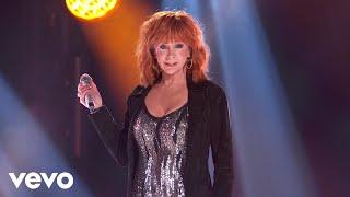 Reba McEntire - I Can't (Live From The 59th Academy Of Country Music Awards)