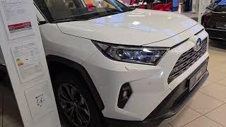 Xe Toyota ở Đức có đúng chỉ dành cho người nghèo chạy, còn người giàu thì không?