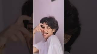 Dhanda Nyoliwala - Knife Brows 