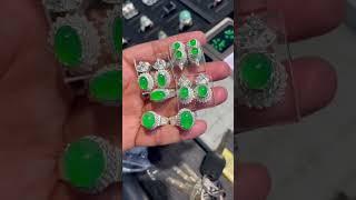 纯天然缅甸翡翠，刚到的新货，有没有打包的大哥？