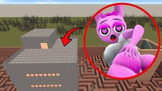 MISS PINKI SPUNKI VS BIG TOWER Epic Battle in Garry’s Mod!??