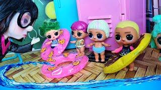 FROM THE WATER PARK TO SCHOOL RIGHT IN SWIMSUITS Dolls lol surprise CURRENT SIDE funny cartoons