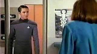 ST: TNG: Wesley Crusher Gets Owned