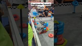 Robots Battle in Finals at Highlander Summit V5RC Signature Event #vex