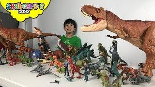 Jurassic World DINOSAUR TOYS | Skyheart plays with small dinosaurs for kids owen blue trex