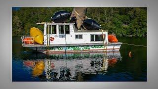 30 FT HOUSEBOAT At MERMET SPRINGS Launching Newest Sunken TREASURE!