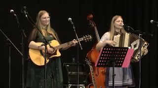 Hohenbogen Gois -- Wir san vom Wald dahoam -  Medley