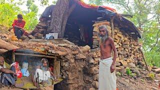 बीहड़ जंगल मिले वैरागी संत//घनघोर जंगल में कैसे करते हैं तपस्या