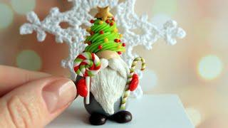 Miniature Christmas gnome/Polymer clayМініатюрний Різдвяний гном