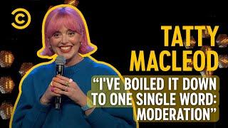 Tatty Macleod Knows The Exact Difference Between The French And The English | Comedy Central Live