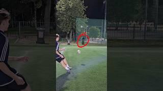 Феникс Б выносит мусор перед тренировкой