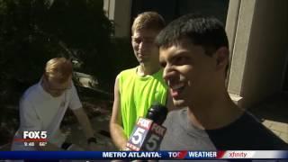 Emory University professor connects with students on the run