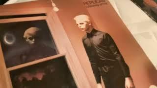 This video will prove to you I am a Gary Numan fan￼