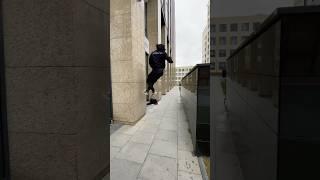 Прилип к стене #pkfr #parkour #wallrun