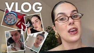 HOLIDAY VLOG  // let's catch up, new makeup, where I've been