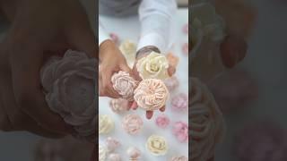 Цветы как живыеэфир в шапке профиля! #кондитерскийдекор #зефирнаяфлористика #декорторта #зефир