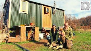 Shepherd's wagon living in Portugal - The self-sufficiency attempt