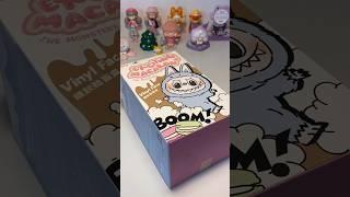 ลาบูบู้ตัวแรกเลย น่ารักมาก 🩷  #labubu #popmart #unboxing #arttoy #พวงกุญแจ #pnlaku #กล่องสุ่ม