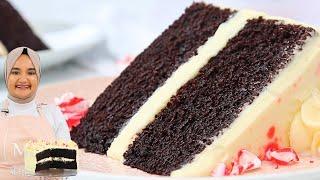 I never knew a CHOCOLATE PEPPERMINT CAKE could be THIS good!