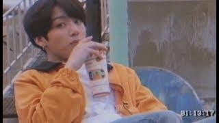 90s heartthrob - Jeon Jungkook