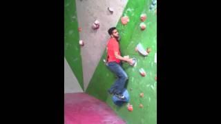 Dynamic bouldering problem