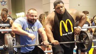 The Lighest Man to Ever Bench Press Over 300kg/661lbs - Jeremy Hoornstra