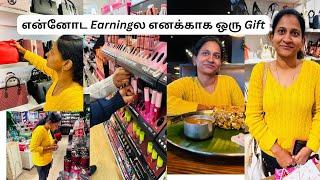 Ennoda Earningsla aasepattatha vangiyaachu || Black Friday Shopping || தமிழ் Vlog || Pasangalukkaga