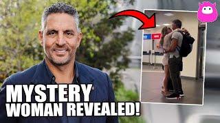 Here’s what we know about the mystery woman Mauricio Umansky was spotted kissing