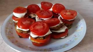 БАКЛАЖАНЫ НА СКОВОРОДКЕ С ПОМИДОРАМИ.