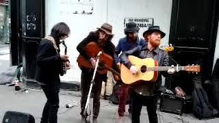 Músicos en la calle Florida de Buenos Aires