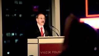 Carlos Bustamante, recipient of the 2012 Vilcek Prize in Biomedical Science