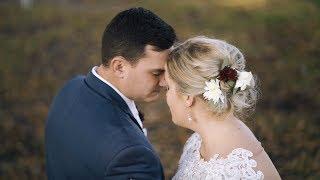 Chelsey + Dan - Beautiful Fall Wedding