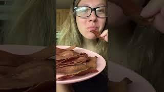 ASMR Crunchy Vegan Bacon Eating Sounds #ASMR #Shorts