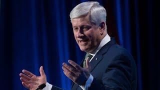 Harper says that Canada needs 'Conservative renaissance' | FULL DISCUSSION