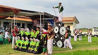 Atraksi Drumband SORBAN ANYAR Di Kaligawe Pakumbulan - Pawai Wisuda TPQ SULLAMUTTAUFIQ