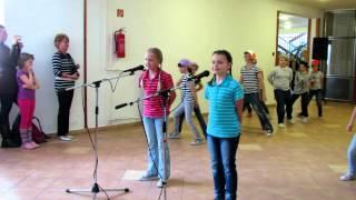 Újvárosi Általános Iskola Mary Poppins