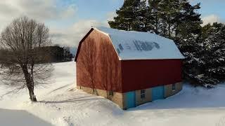 1050 French Rd, Lake Leelanau, MI