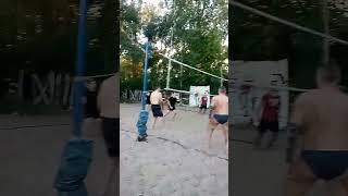 Beach volleyball, professional missed a simple throw. #volleyball