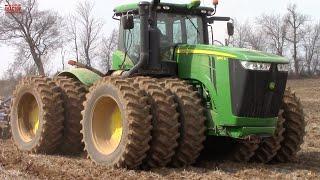 JOHN DEERE 9560R Tractor Applying Anhydrous Ammonia